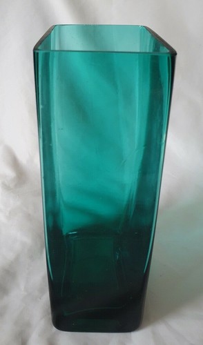 Parlane green rectangular