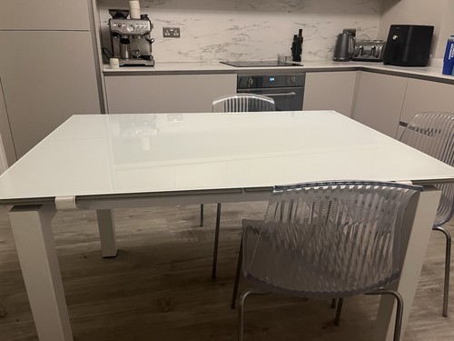 Calligaris white glass dining