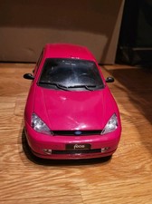 Motor Max Red Ford Focus 1:18