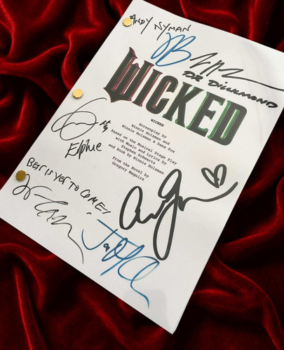 Wicked musical signed movie - wicked,