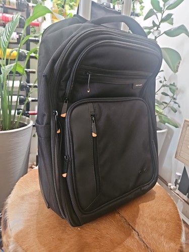 Ponhog backpack with wheels - ponhog,