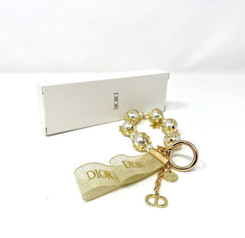 Dior beauty pearl keyring - pearl,