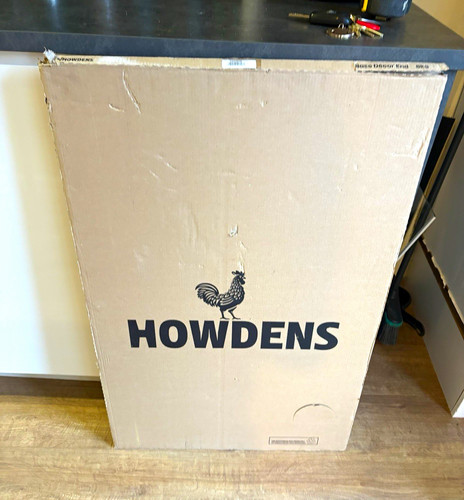 Howdens oak affect - howdens, end
