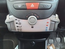 HEATING SWITCHES TOYOTA AYGO