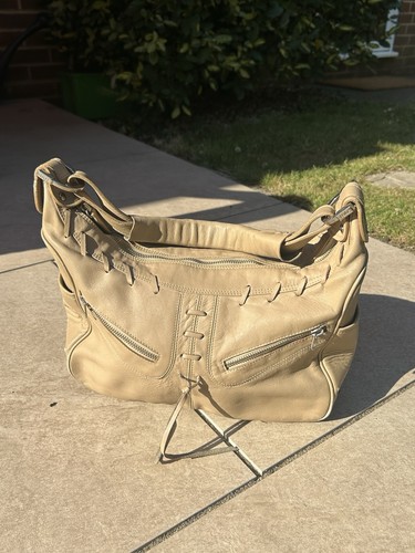Tod vintage leather shoulder - tod's,
