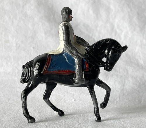 Vintage lead toy soldier - lead,