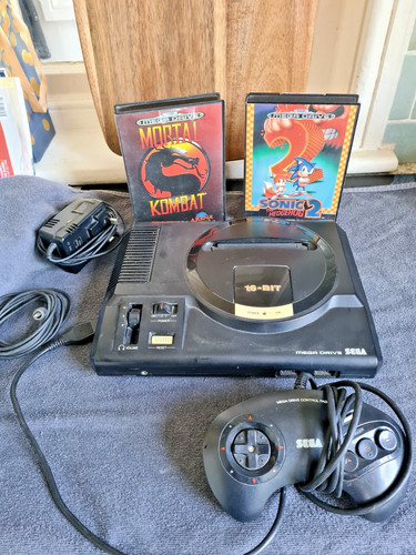 Sega mega drive pal console - sega,