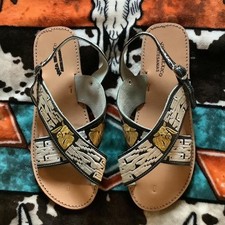 Viva Mexico Artesanaias hand