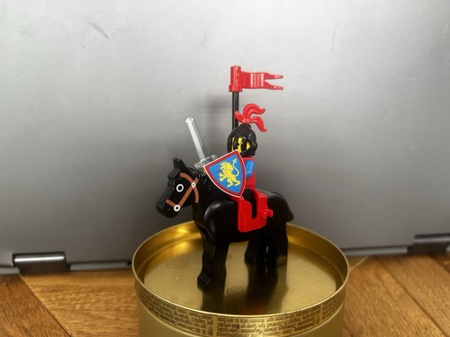 Lego castle knight minifigure - castle,