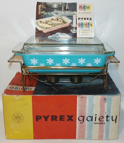 Vintage 1960 pyrex gaiety - vintage, c.1960