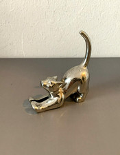 Small Vintage solid metal