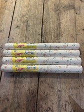 Crown Calypso Wallpaper –