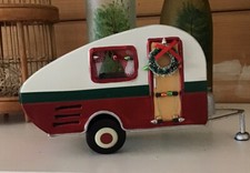 Wondershop 2018 Red White