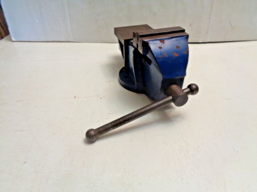 Metal working small vice - working,