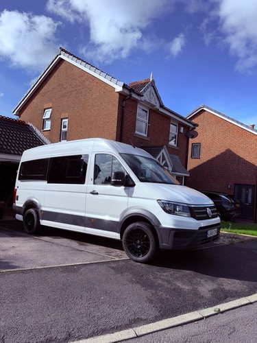 Volkswagen crafter cr35 mwb - volkswagen,