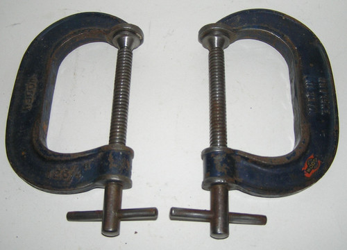 Pair woden g cramps - of,