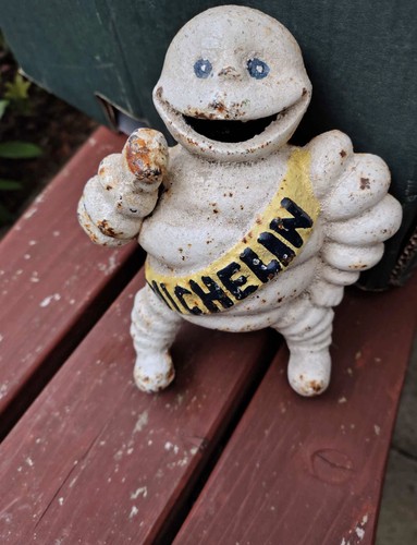 Cast iron michelin bibendum - iron,