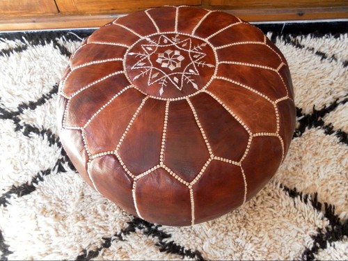 Moroccan oak hand stitched - hand,