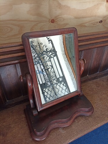 Victorian mahogany dressing - ,