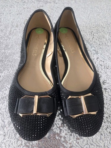 Head over heels - over, black
