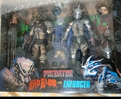 Neca predator badblood - predator, vs