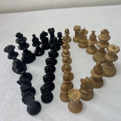 Vintage wooden chess set - vintage,