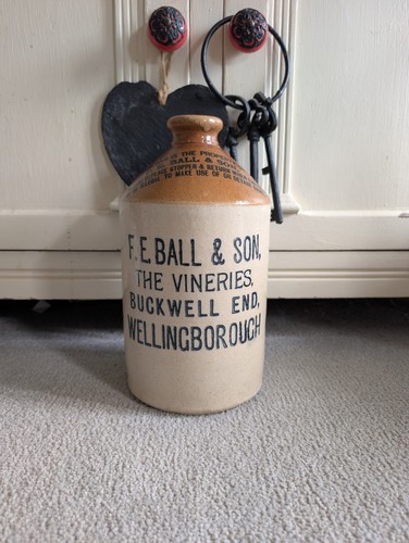 Vintage stoneware flagon - vintage,