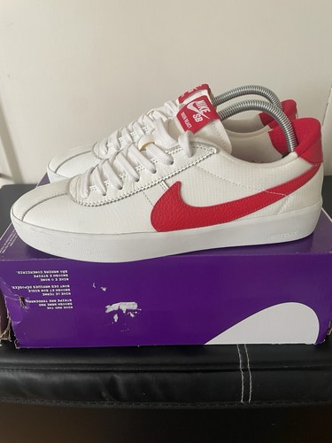 Rare 2022 nike - v,