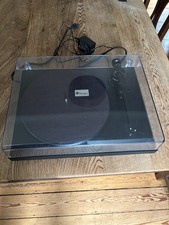 Pro-ject Debut III Turntable
