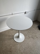 Arkana Tulip Table 60s Small