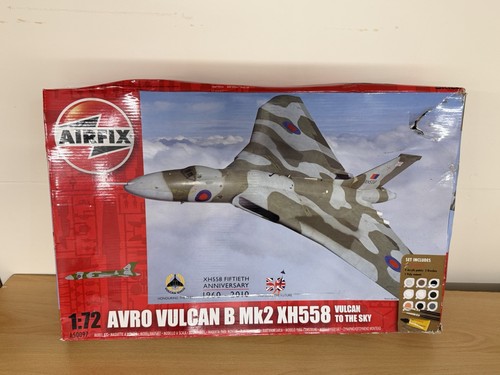 Airfix avro vulcan mk2 xh558 - airfix,