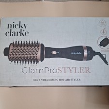 Nicky Clarke Glam PRO Styler 3
