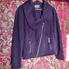 PER UNA SIZE S Ladies Soft Purple Warm Fleece Jacket Collared With Silver Zips.