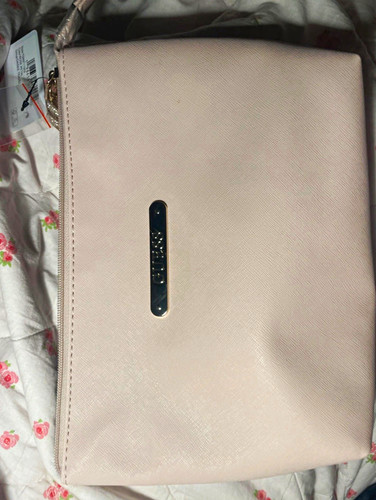 Guess pink zip - make-up, bag