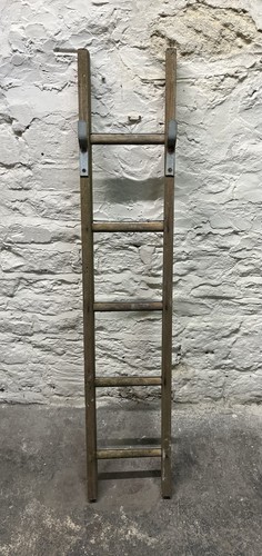Vintage wooden leaning - vintage,