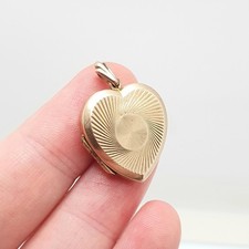 Old vintage 9ct - gold, heart