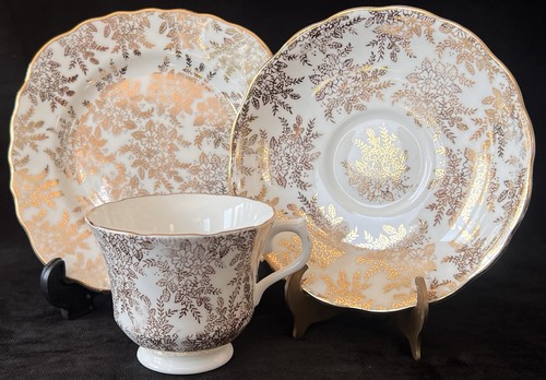 Royal vale gold lace chintz - royal,