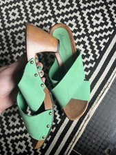 Green Leather & wooden Heeled Mules - Made In Italy. Size 41 /  U.K. 7
