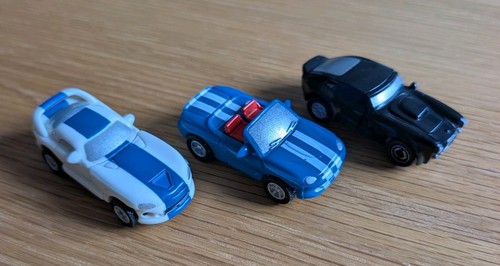 Modern transformer robot - robot, cars?