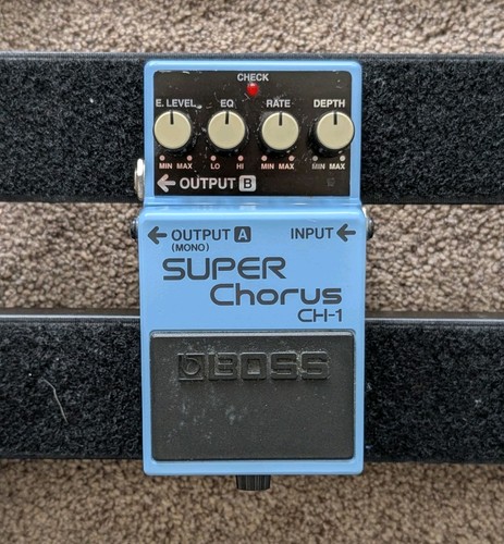 Boss super chorus - super,