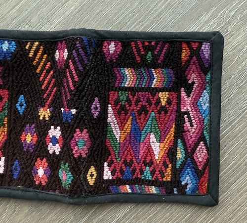 Wallet guatemala huipil - wallet, hand