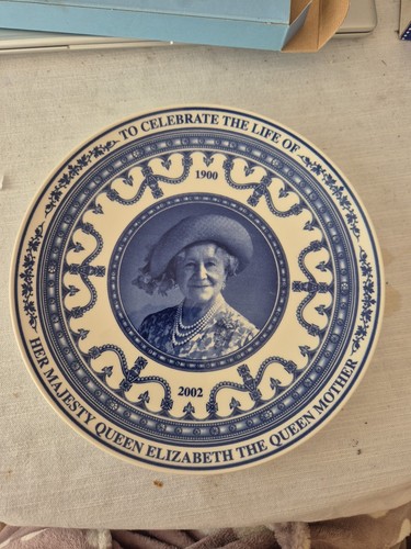 Wedgewood queen mother plate - mother,