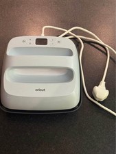 Cricut EasyPress 3 | 9" x 9"  |Heat Press for Fabric | Zen Blue