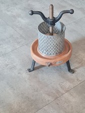 Table press fruit grape wine - fruit,
