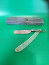 YSC Cut Throat Razor Straight