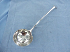 AN ANTIQUE STERLING SILVER