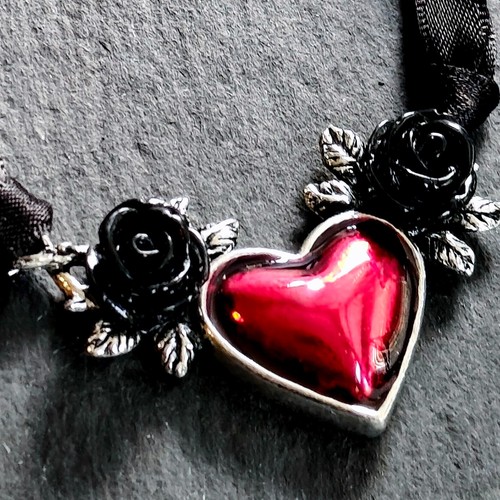 Alchemy gothic red blood heart - gothic,