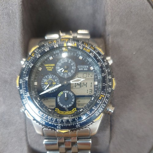 Citizen c300 blue angles - ,