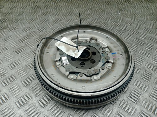 Audi dual mass flywheel - q3, dual-mass