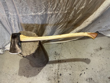 TASMANIAN PATTERN? VINTAGE FELLING AXE NEW HAND MADE ASH HANDLE GOOD CONDITION